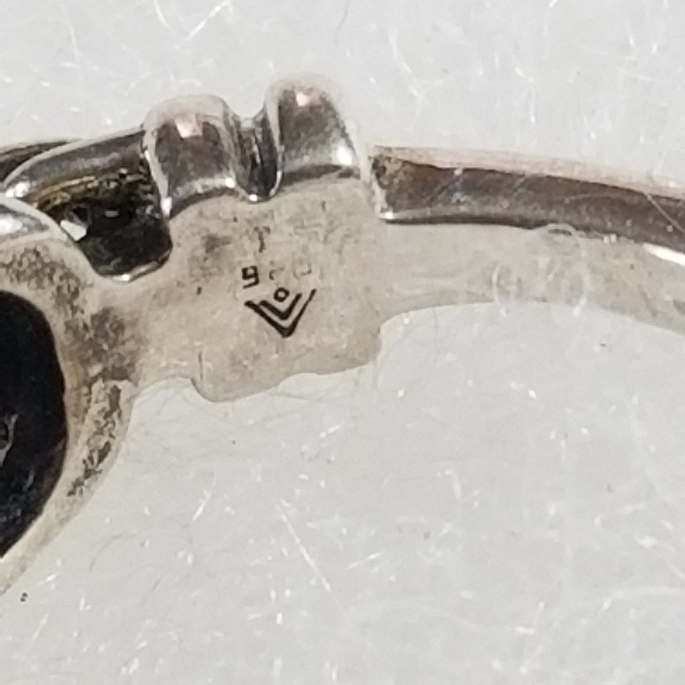 Silpada Sterling Silver & Amethyst Ring - Picture 7 of 8